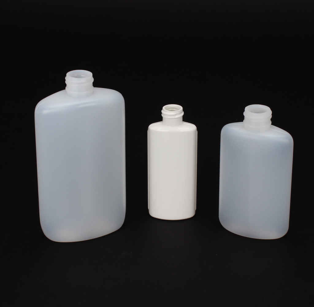 16 Plastic Ovals #208